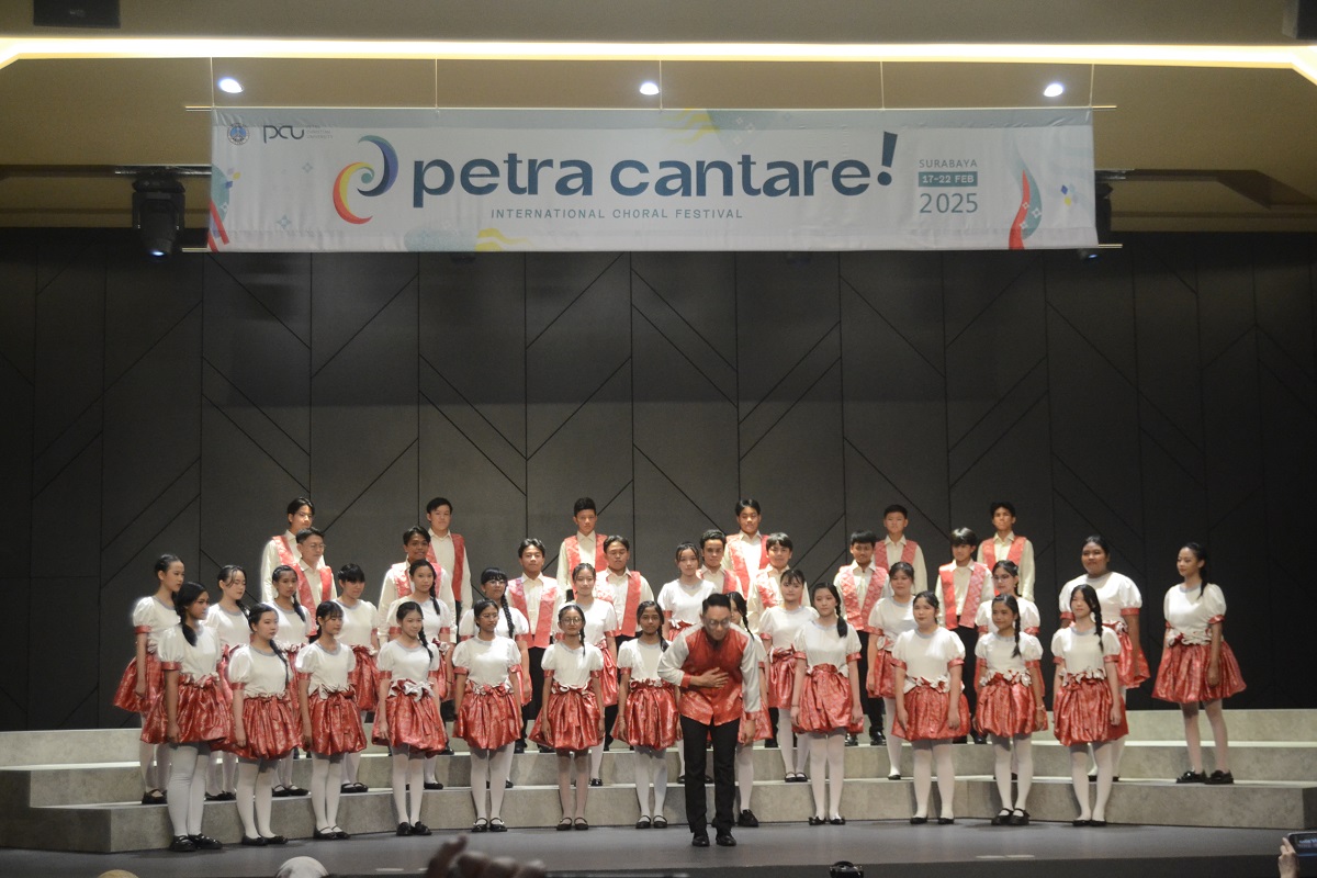 Petra Cantare! Choral Festival 2025: Harmoni Dunia Bergema di Surabaya