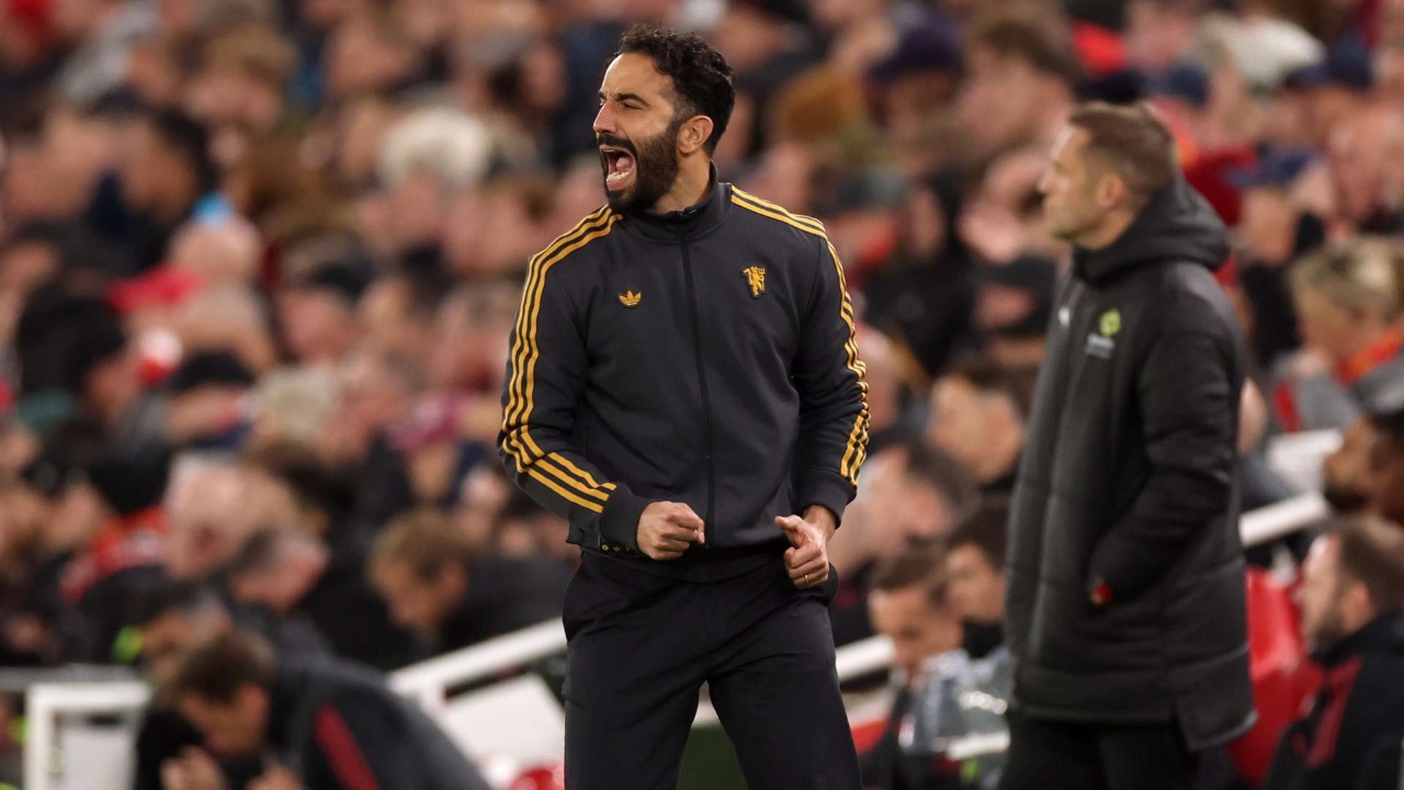 Efektivitas Man United Kalahkan Dominasi Liverpool di Anfield