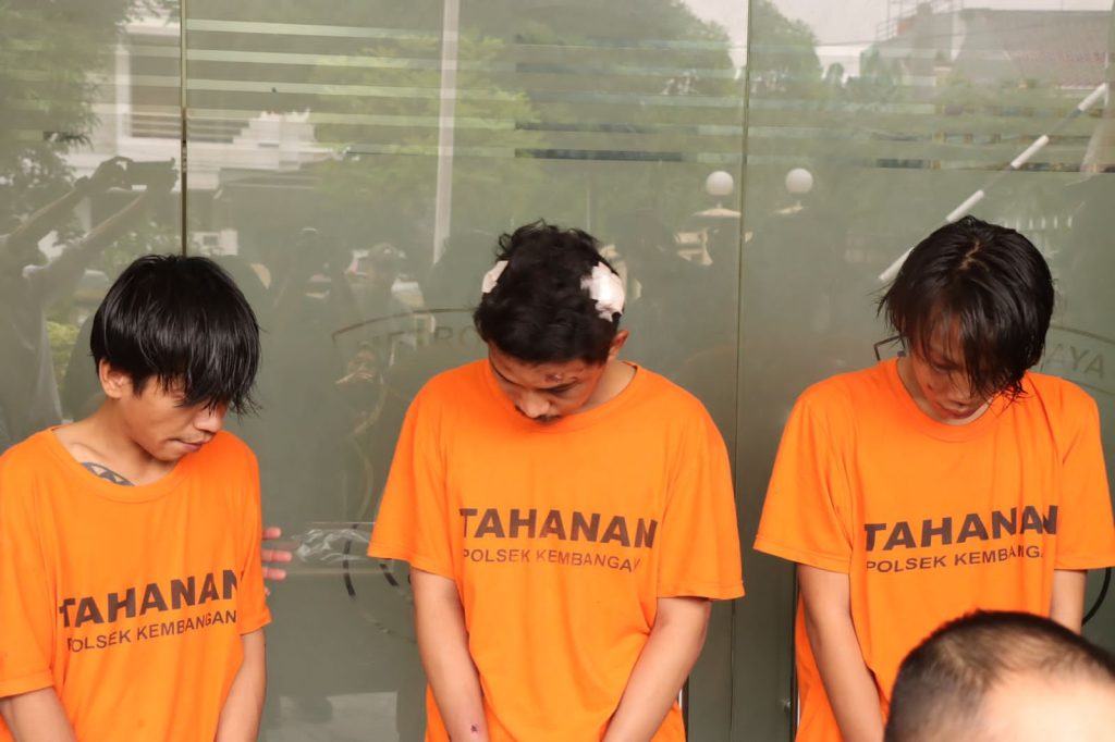 Tiga Pemuda Pembacok Polisi di Kembangan Akhirnya Ditangkap, Ternyata Anggota Geng Motor! 