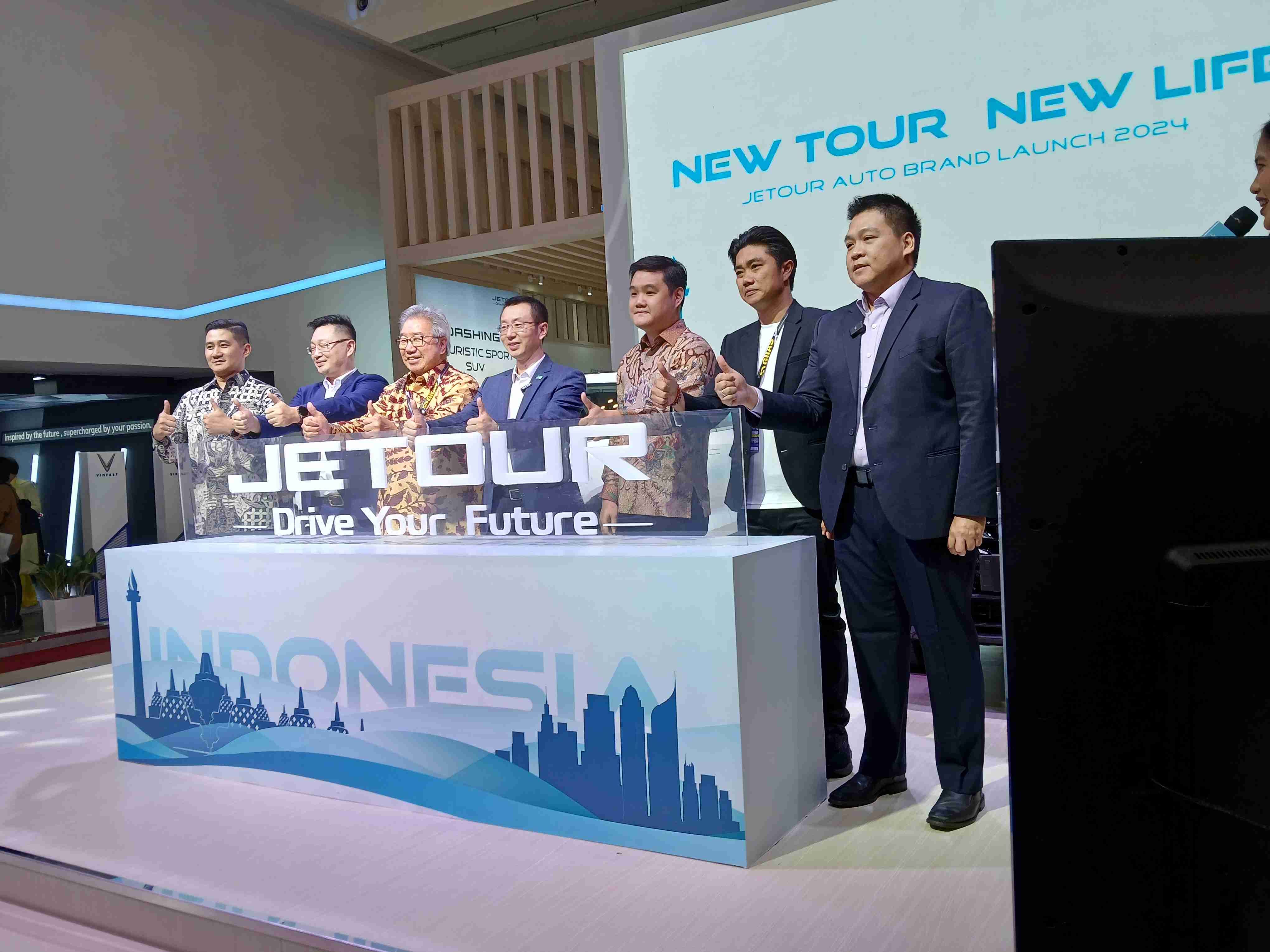 Produsen Mobil Asal China Jetour Resmi Luncurkan Dua Produk Terbarunya di GIIAS 2024