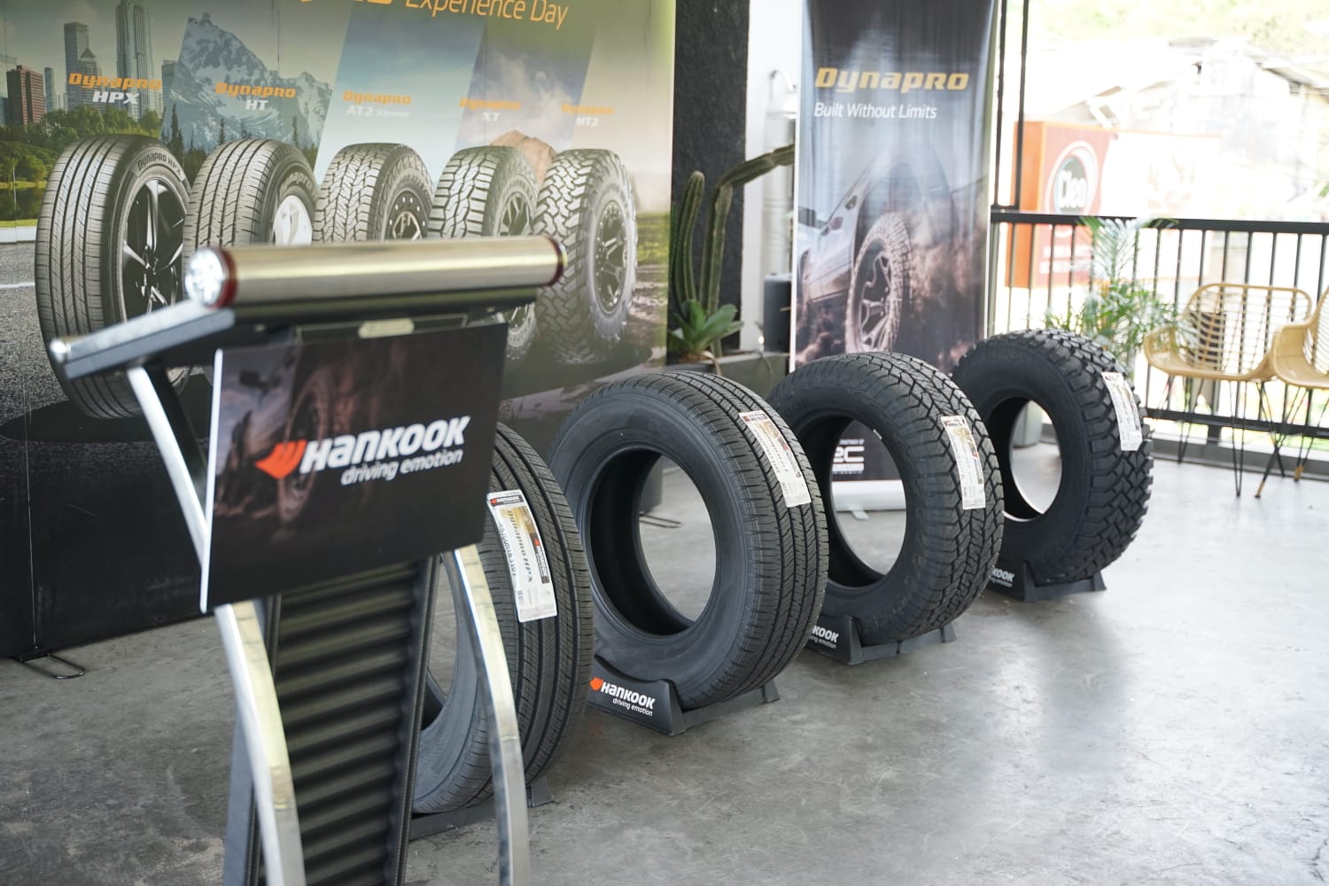 Era Mobil Listrik Datang, Industri Ban Nasional Mulai Berpacu Ikuti Perubahan