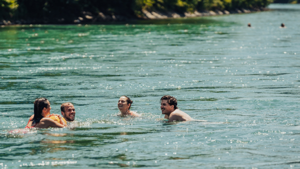 Peringatan Bagi Perenang di Sungai Aare Dikeluarkan Pemerintah Bern, Perenang Pro Juga Bisa Celaka