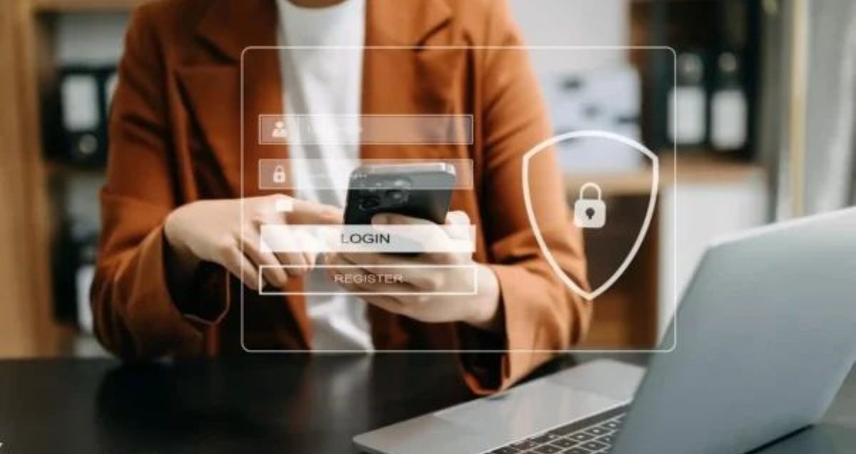 Waspada! Akun WhatsApp dan Perbankan Rentan Dibobol, Begini Tip Mengamankannya