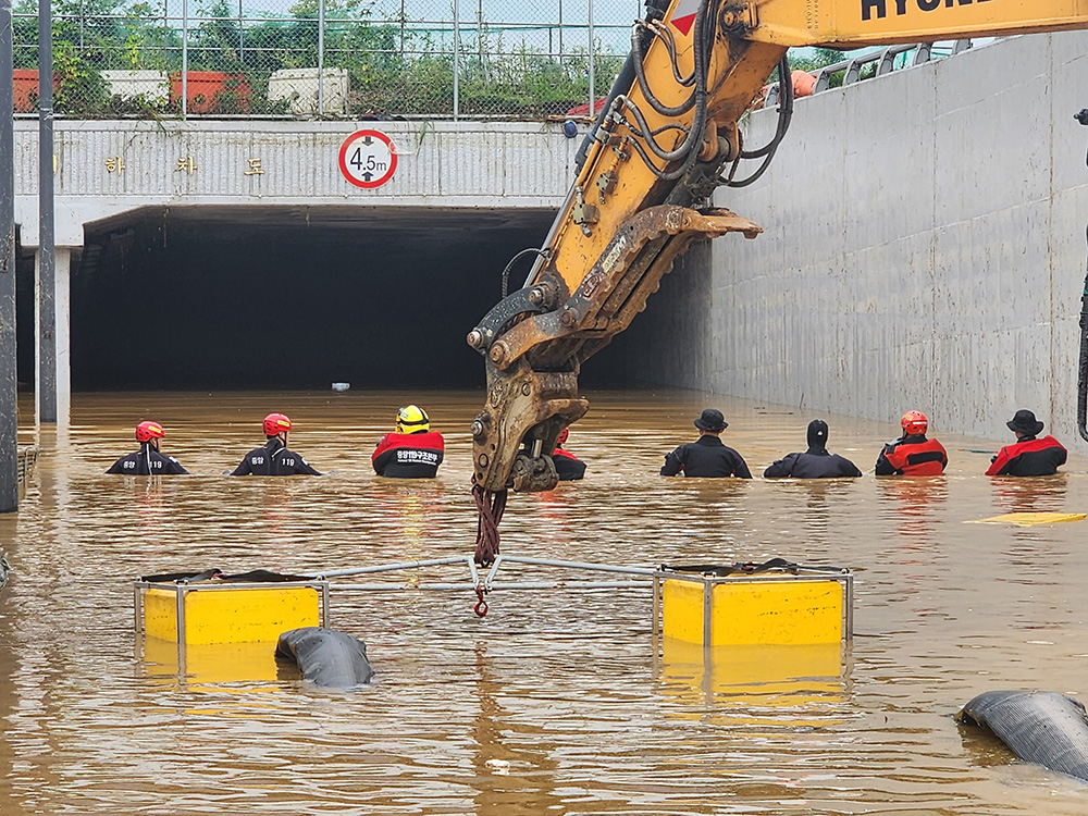 Hujan Lebat dan Banjir Besar Tewaskan 33 Orang di Korea Selatan