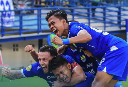 Persib Masih Perkasa di Liga 1, Tak Terkalahkan Hingga Pekan Kesembilan