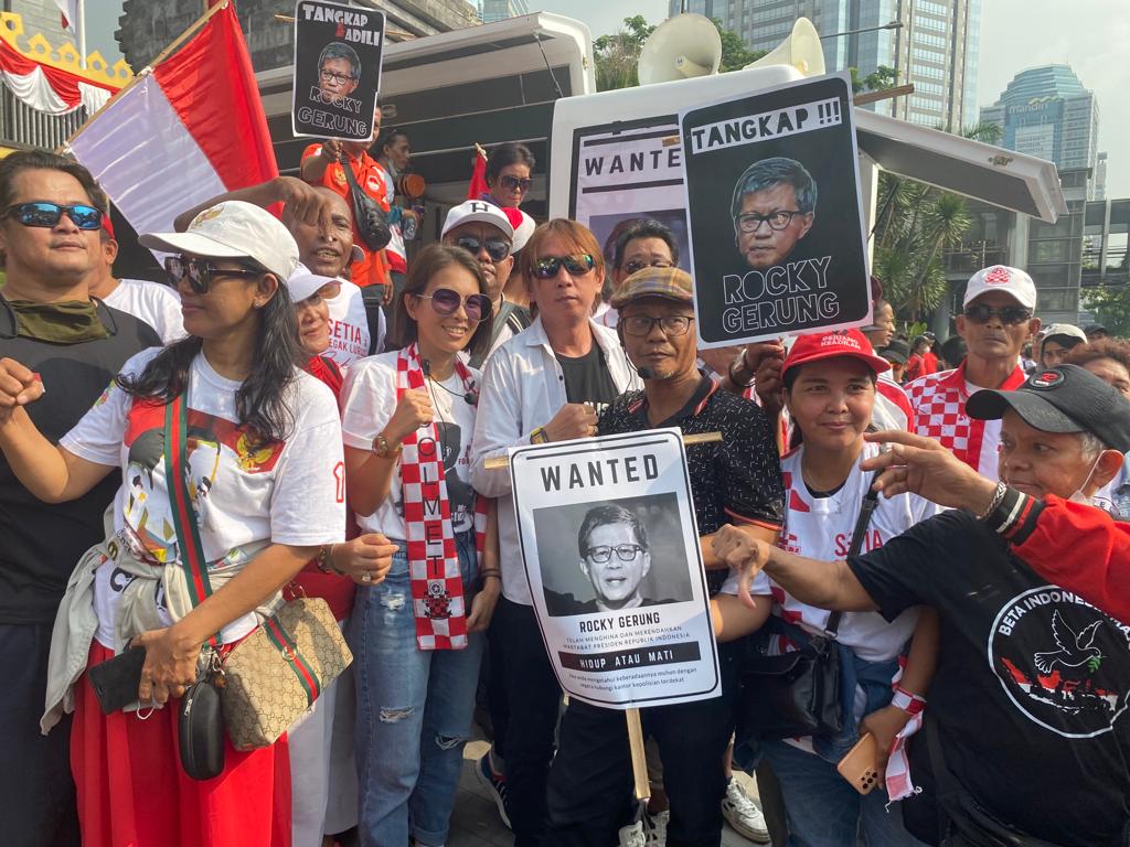 Demo di PMJ, Massa Tuntut Kasus Rocky Gerung dan Refly Harun Diusut