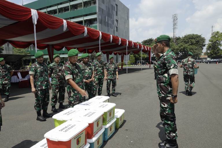 Walau Harga Sembako Naik, Tetap Utamakan Pengabdian