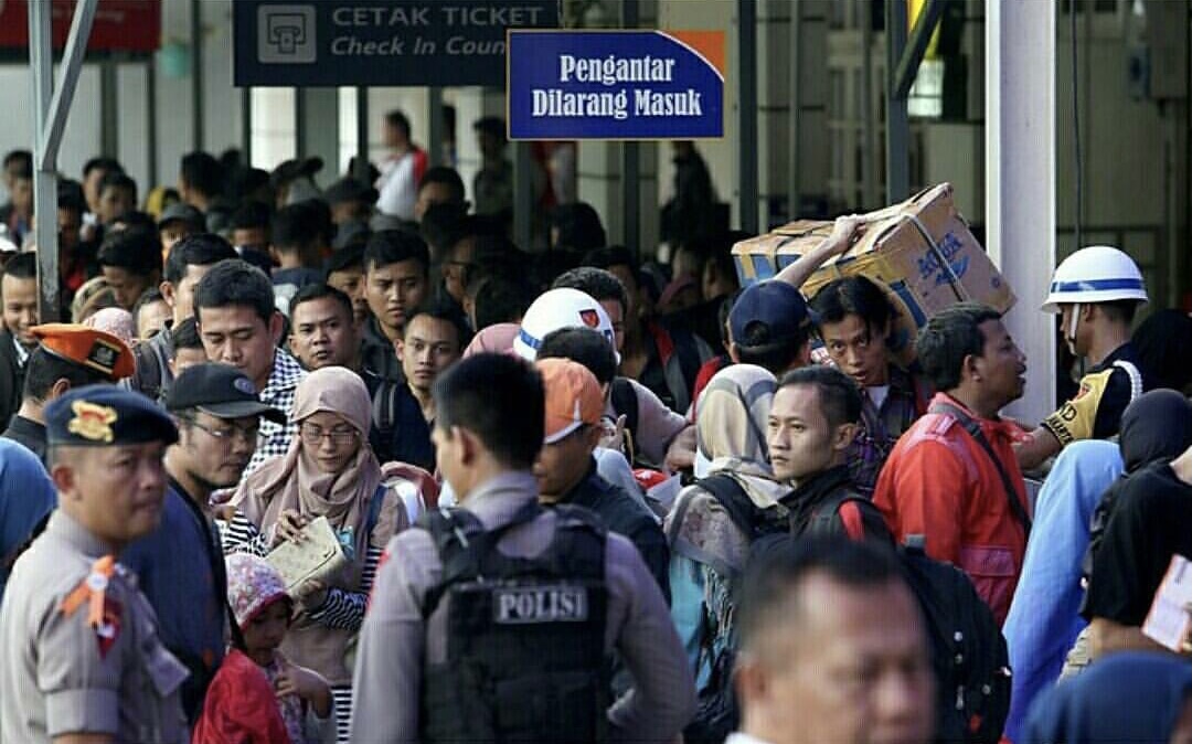 H+4 Lebaran, 36.000 Orang Masih Berangkat Mudik Pakai KRL dari Jakarta