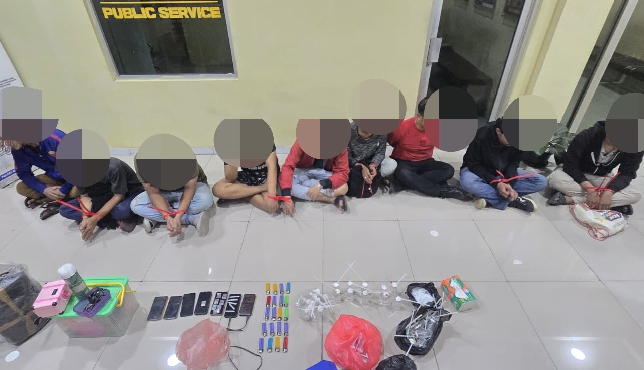 Asyik Nyabu di Bantaran Rel Tanah Abang, 9 Remaja Dicokok Polisi