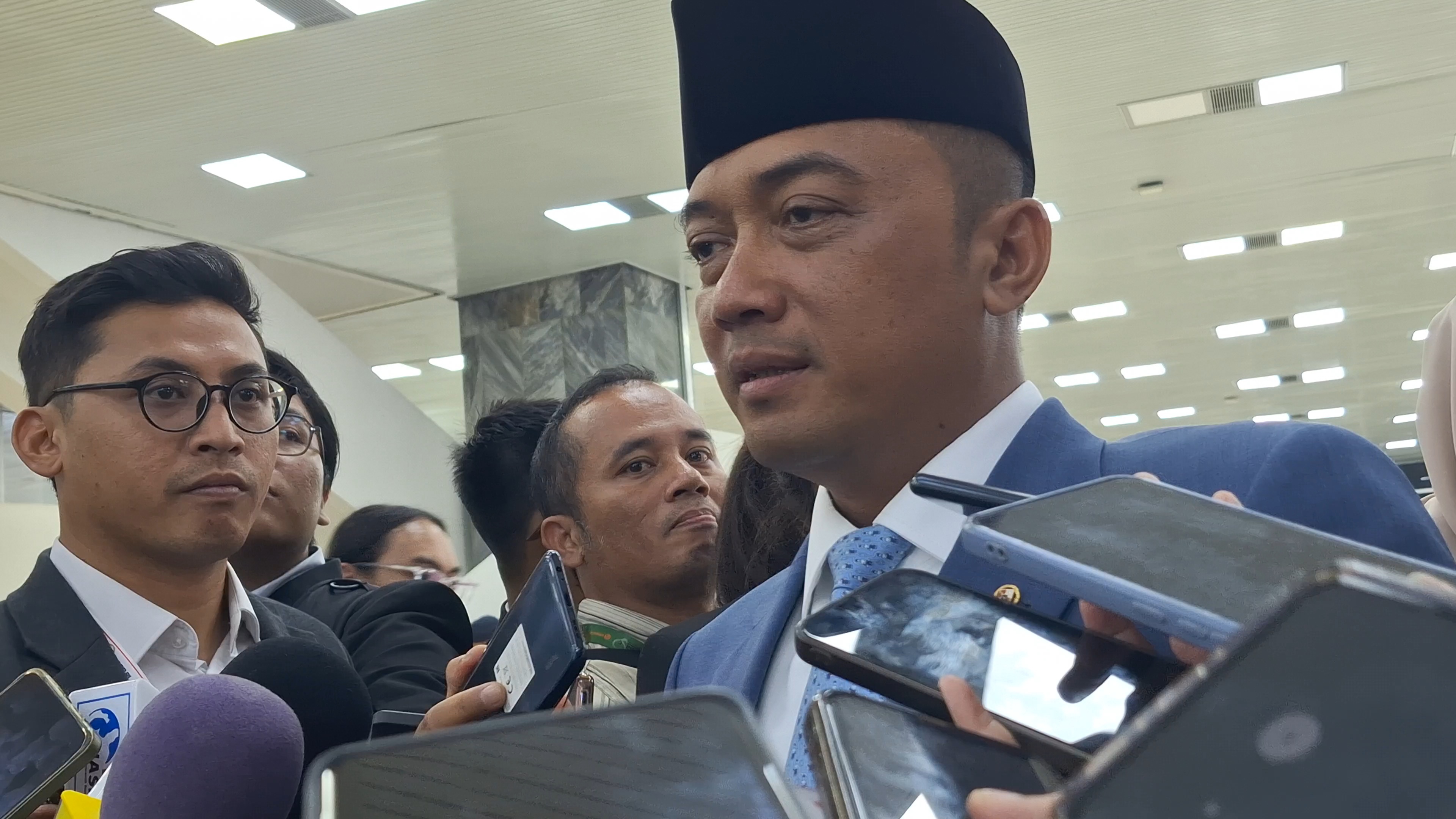 Besok, DPR Sahkan RUU Haji