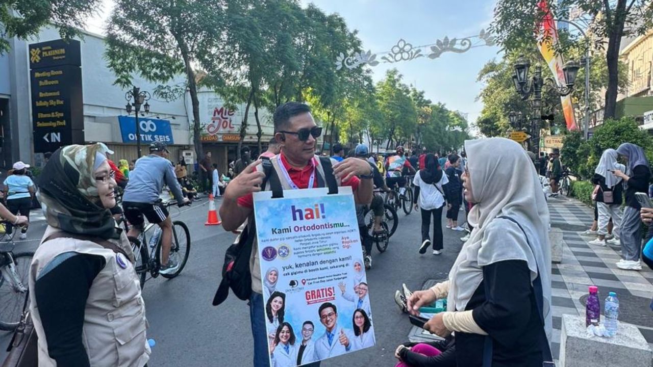 Ikorti Jatim dan Kendos Running Crew Edukasi Kesehatan Gigi di CFD Tunjungan
