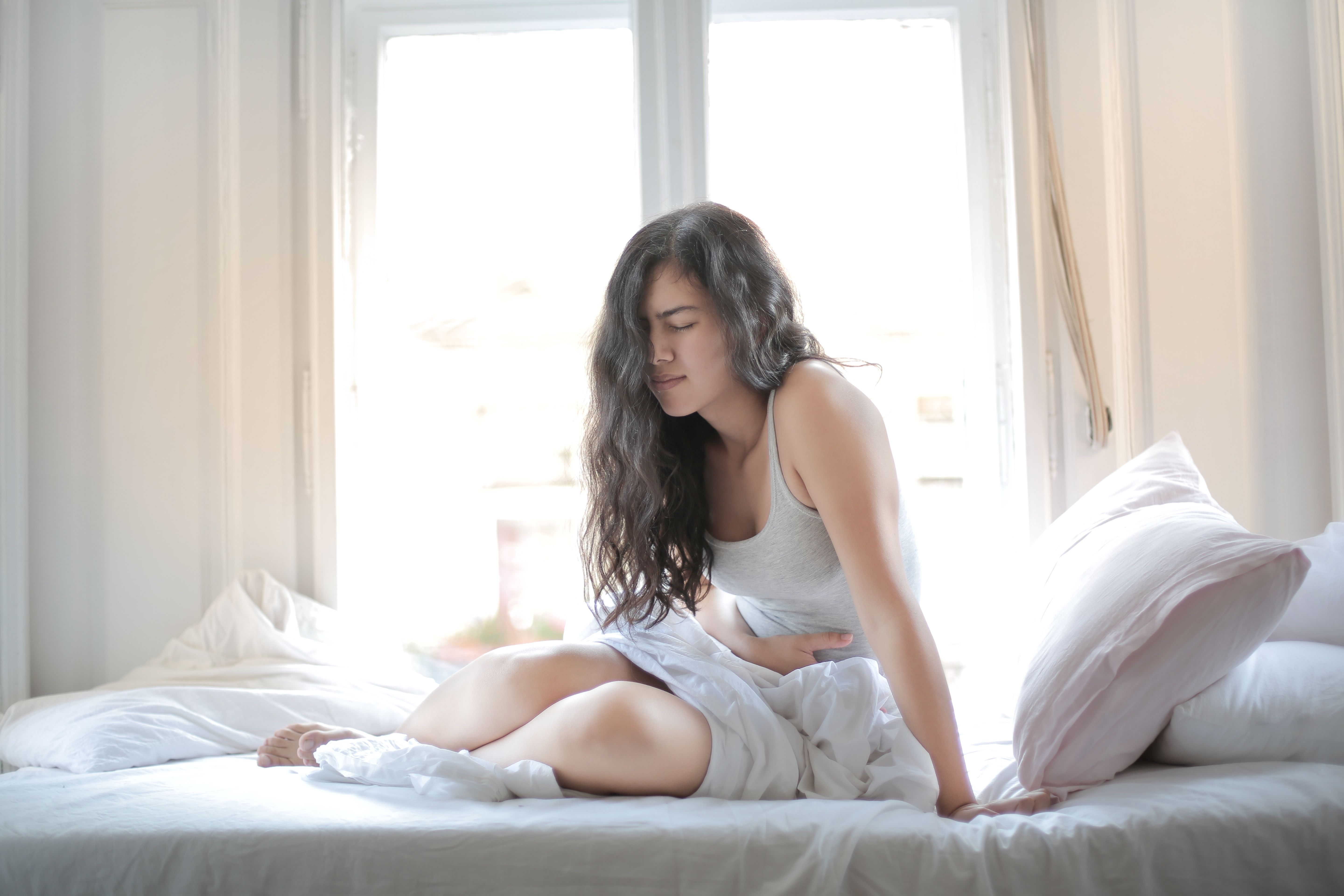 5 Perbedaan Mendasar Maag dan GERD Secara Medis