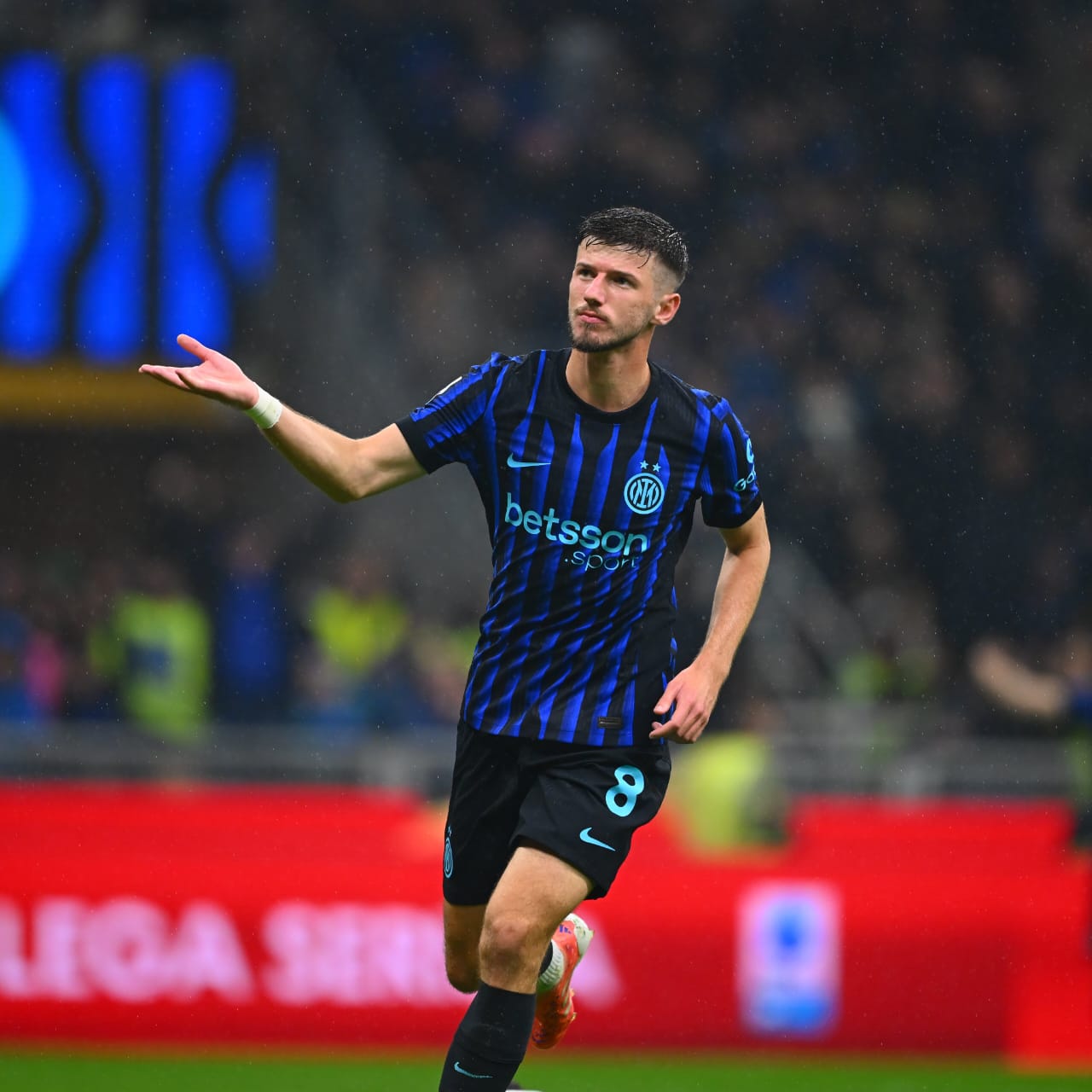 Inter Milan di Top 3 Setelah Hajar Fiorentina 3-0