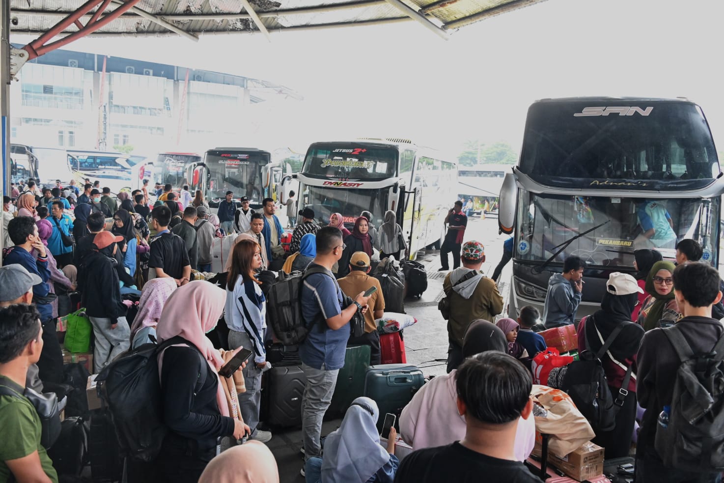 Kepuasan Masyarakat Terhadap Angkutan Lebaran Capai 90 Persen