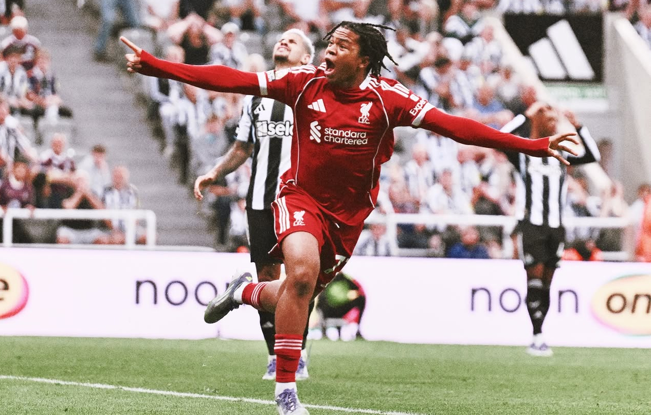 Fantastis! Wonderkid Liverpool Rio Ngumoha Siap Nikmati Kenaikan Gaji 7.000 Persen