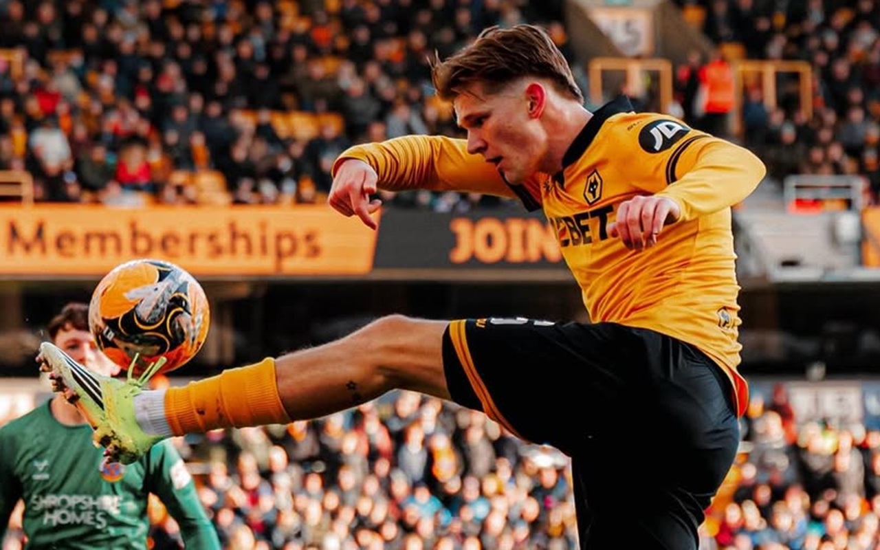 Wolves Siap Lepas David Moller Wolfe? AS Roma Jadikan Bek Norwegia Target Utama