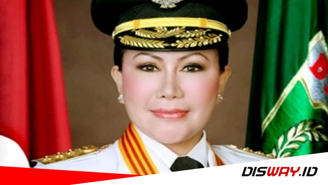 Mantan Gubernur Banten Ratu Atut Chosiyah Bebas