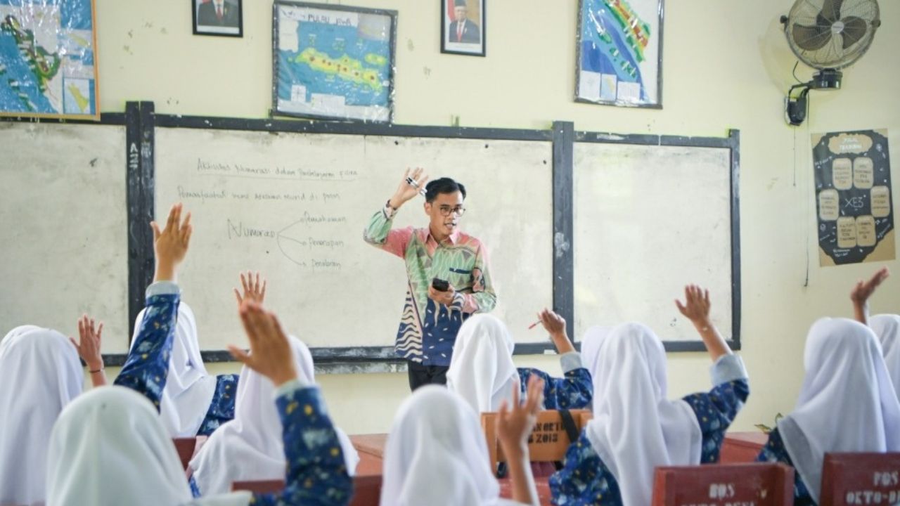 Guru Dapat Sertifikat Pendidik dan NRG Setelah Lulus PPG, Begini Proses dan Syaratnya!