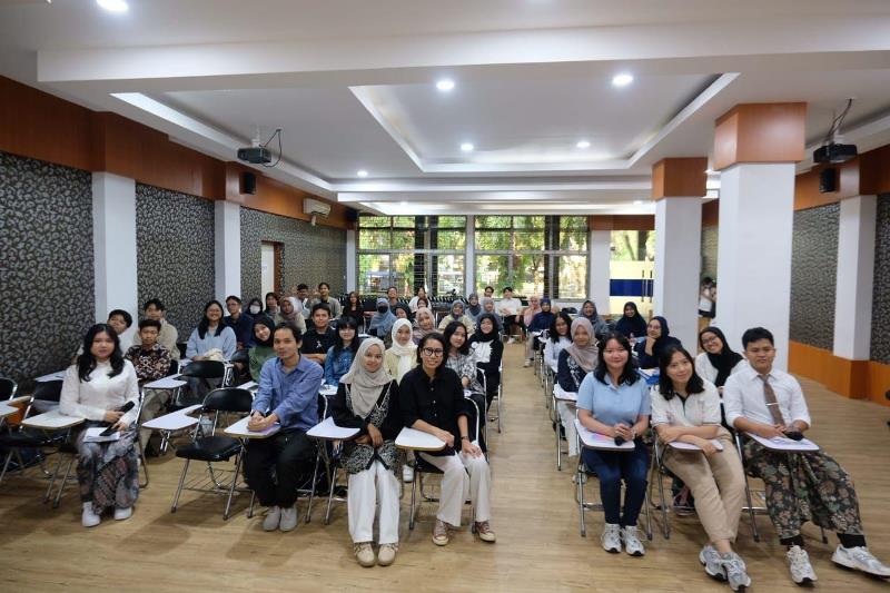 HELP! by ChangeLab: Inisiatif Mahasiswa UB untuk Kesehatan Mental