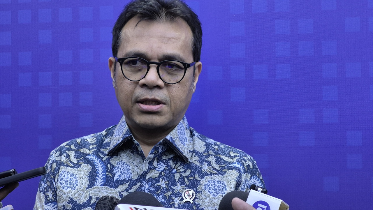 Hadapi Ketidakpastian Zaman, Wamen Nezar Patria Soroti Pentingnya Kecakapan SDM di Bidang AI