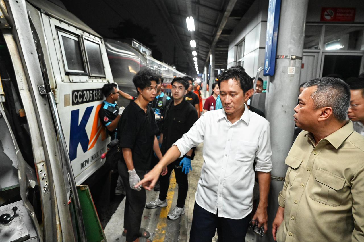 14 Orang Meninggal Dunia dalam Kecelakaan Kereta di Bekasi Timur, KAI Amankan Barang-Barang Milik Korban