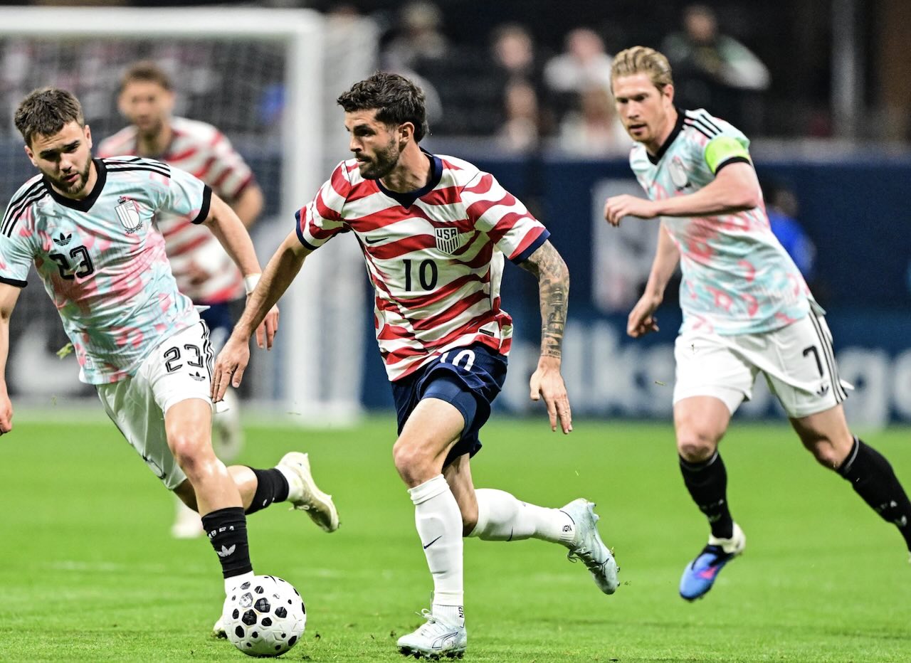 Timnas AS Tumbang 2-5 dari Belgia, Christian Pulisic Soroti Warna Jersey