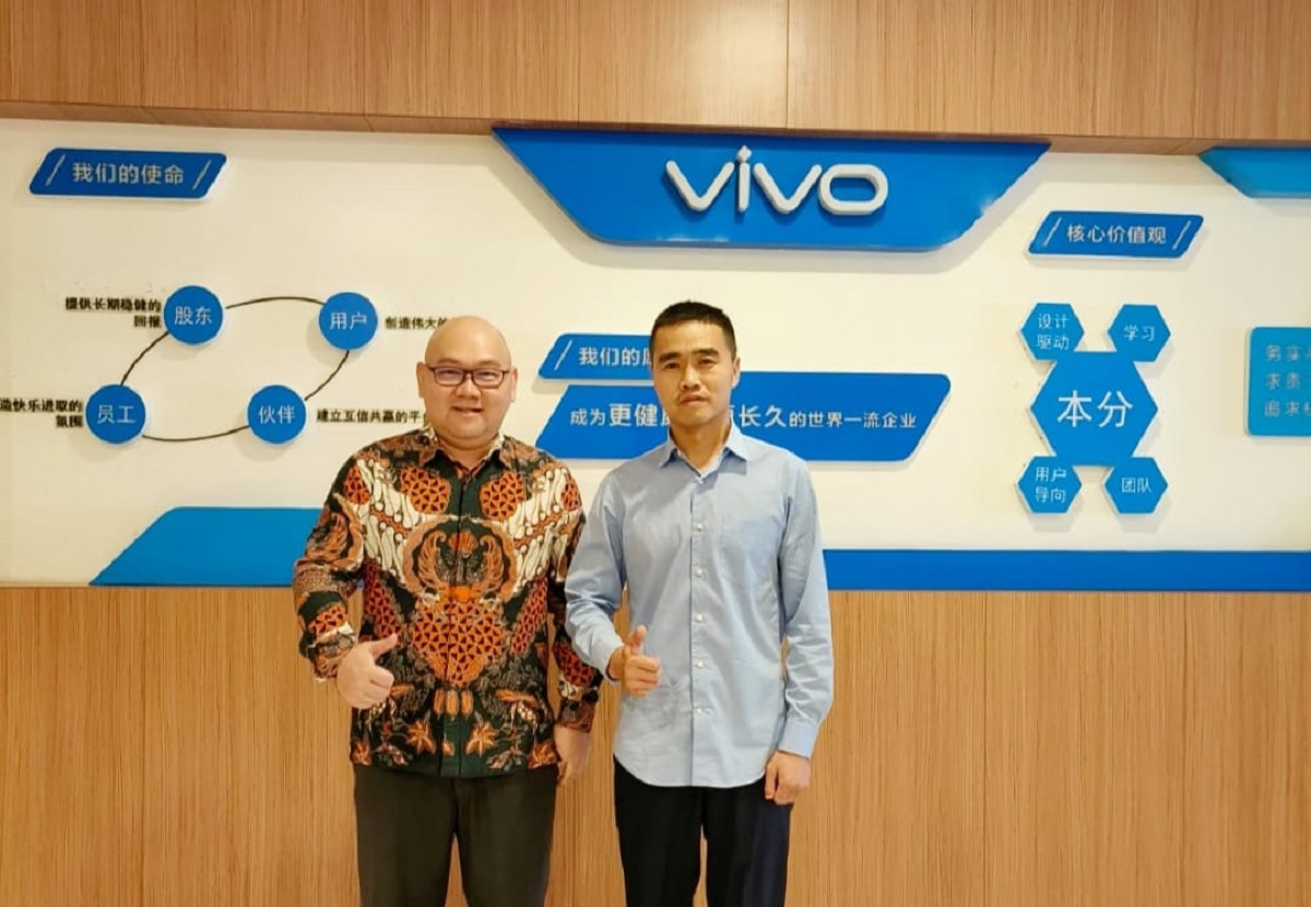 Vivo Indonesia Beri Beasiswa Mahasiswa Tiongkok Kuliah di President University