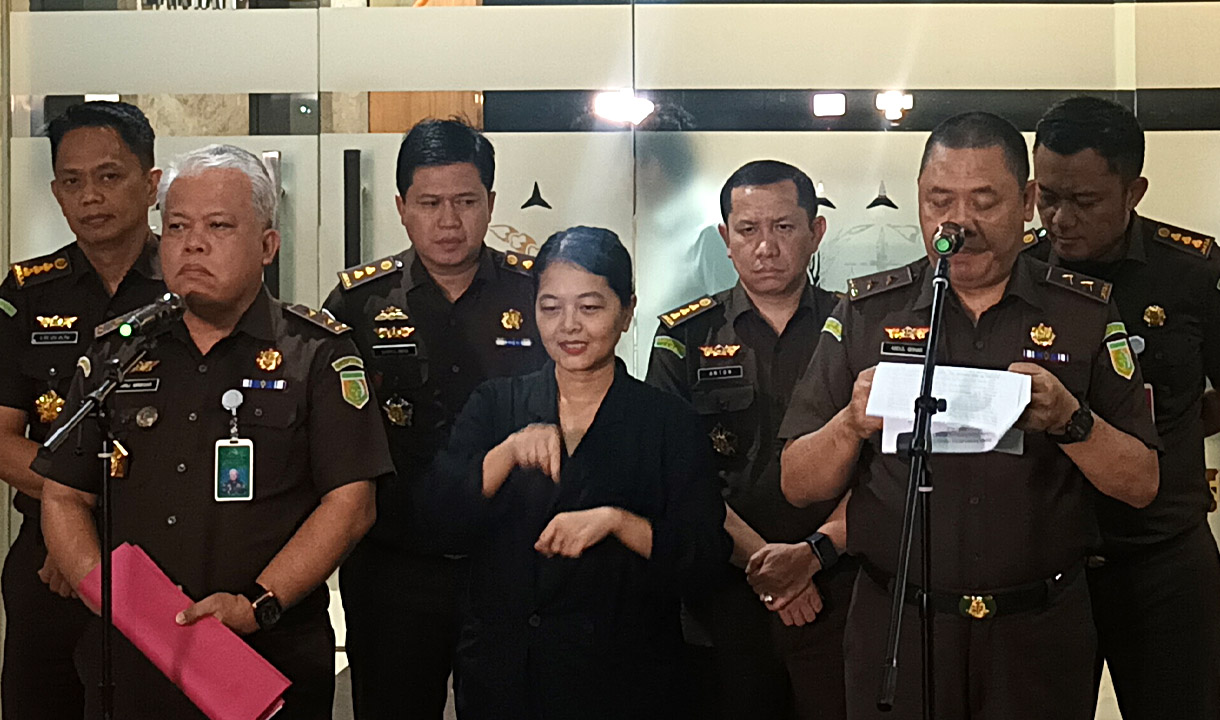 Peran Marcela Santoso dan Junaedi Saibih Intervensi Persidangan Kasus Timah dan Gula Diungkap Kejagung