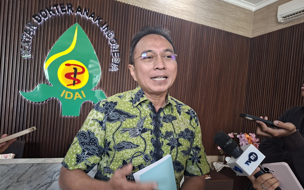 Kemenkes Larang Susu Formula di Lokasi Bencana, IDAI Serukan Donor ASI demi Selamatkan Nyawa Bayi