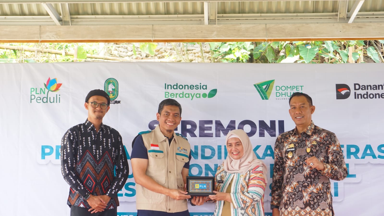 Dorong Ekonomi Digital Desa, PLN Peduli Bersama Dompet Dhuafa Sulsel Luncurkan Program Literasi