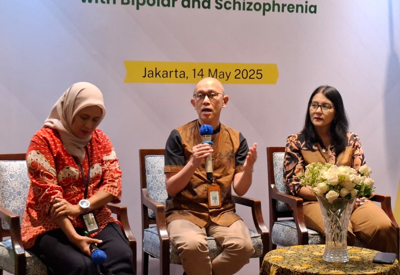 Anak dan Remaja Skizofrenia dan Bipolar Jalani Terapi Obat Rutin, Seberapa Amankah?