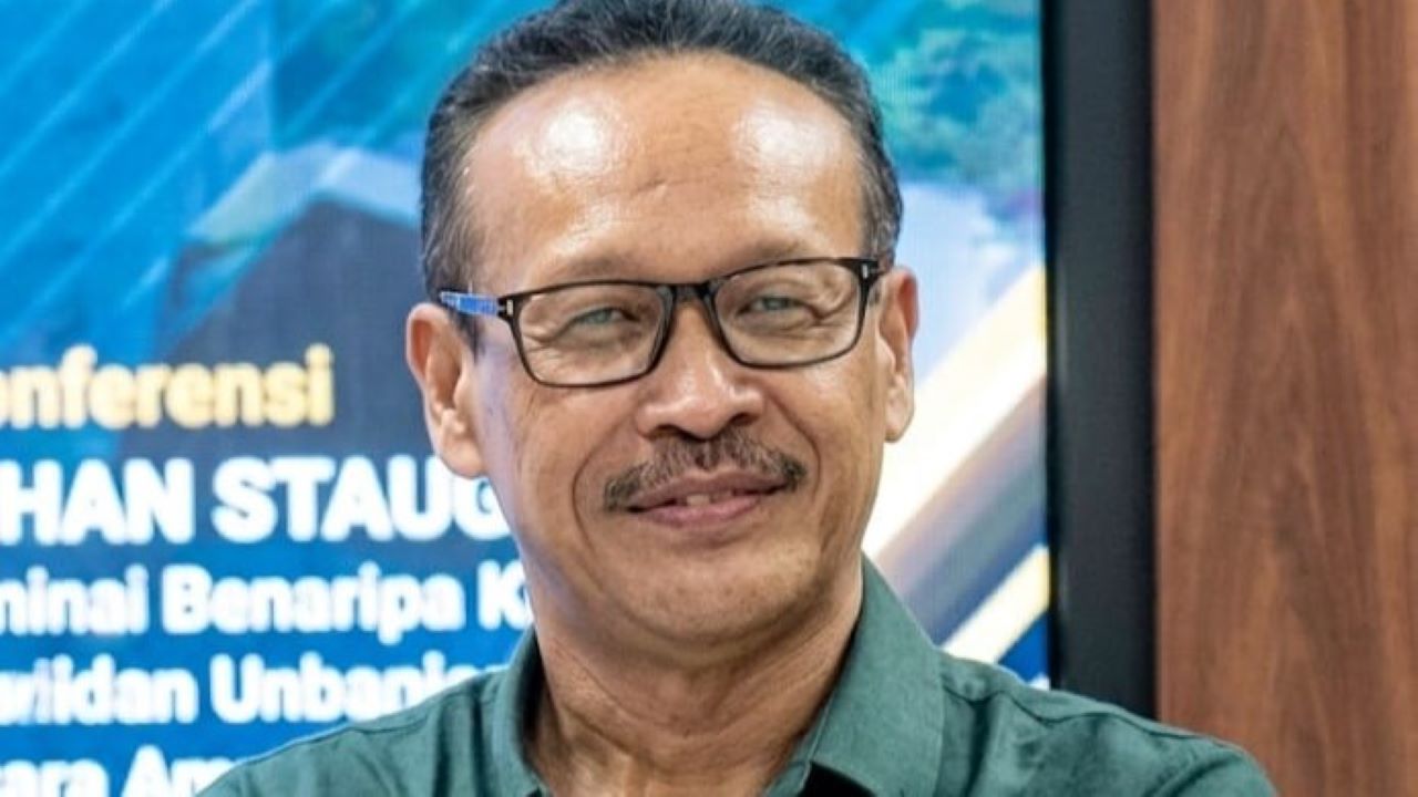 Cheng Yu Pilihan Wakil Rektor Bidang Pendidikan, Kemahasiswaan, dan Alumni Universitas Negeri Surabaya Martadi