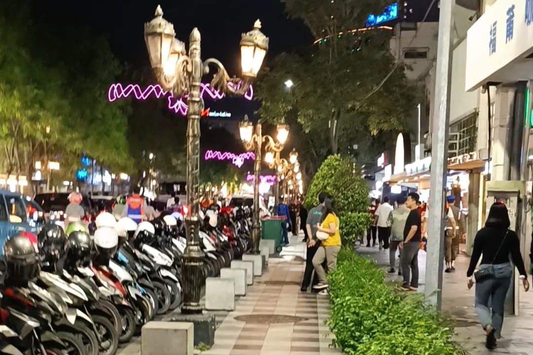 Siapkan 4 Zona Parkir Baru Atasi Kemacetan di Jalan Tunjungan