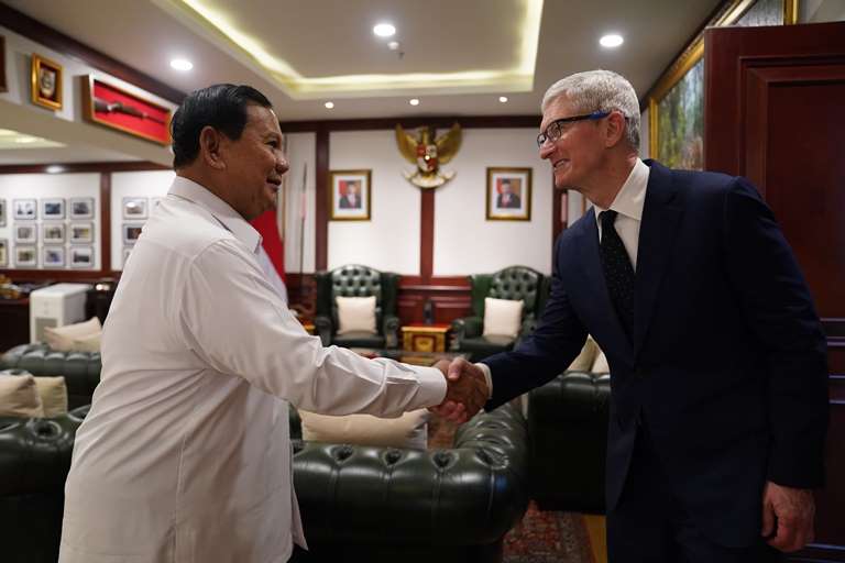Bos Apple Ucapkan Selamat Menang Capres ke Prabowo Subianto 