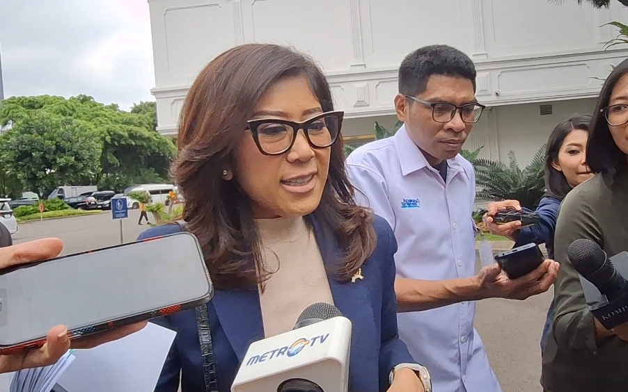 Komdigi Godok Aturan Registrasi Ulang Medsos dengan Nomor HP