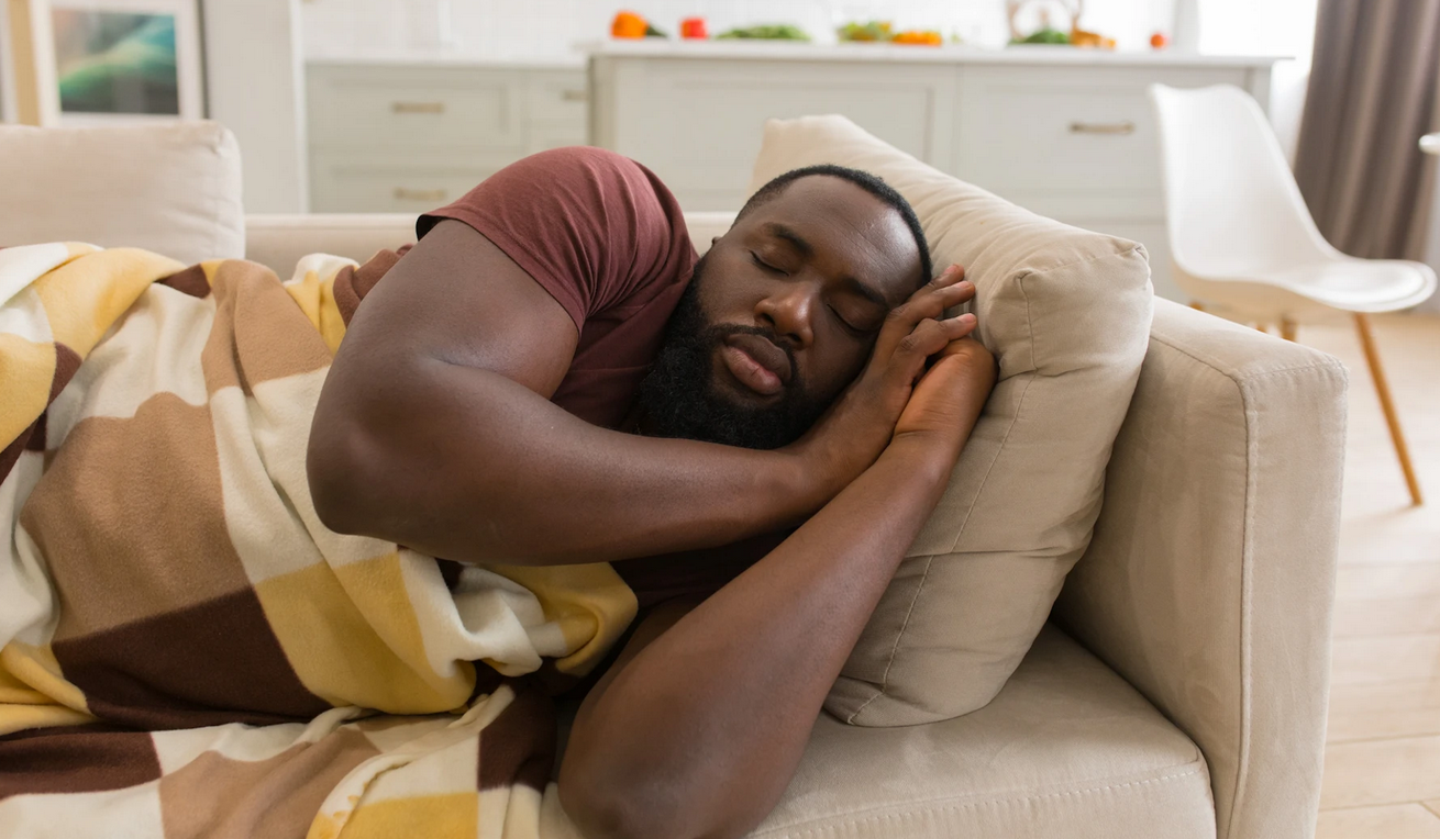 5 Manfaat Tidur Siang Singkat
