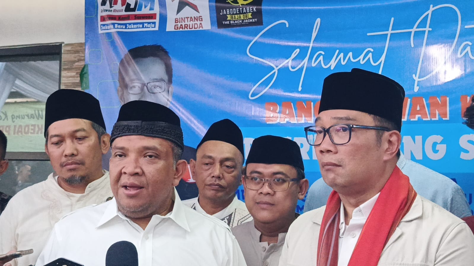 Wamenaker Afriansyah Noor Bersama Sejumlah Calon Menteri Prabowo Siap Digembleng di Akmil Magelang