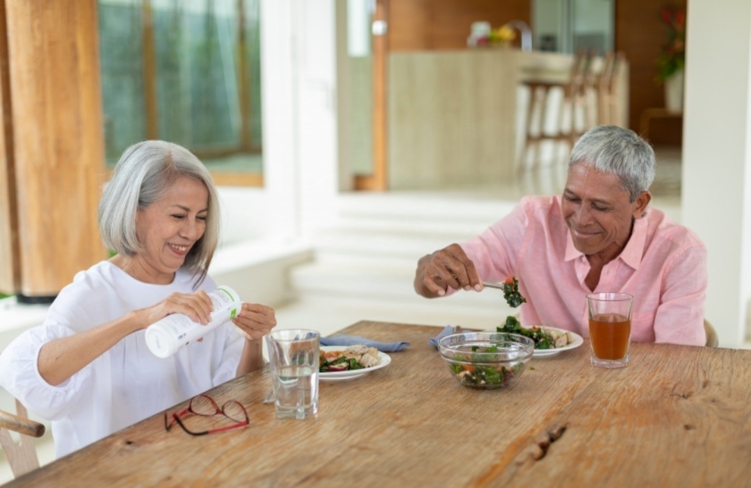 2 dari 5 Orang Berisiko Osteoporosis, Simak Tips Raih Tulang Kuat di Usia Senja