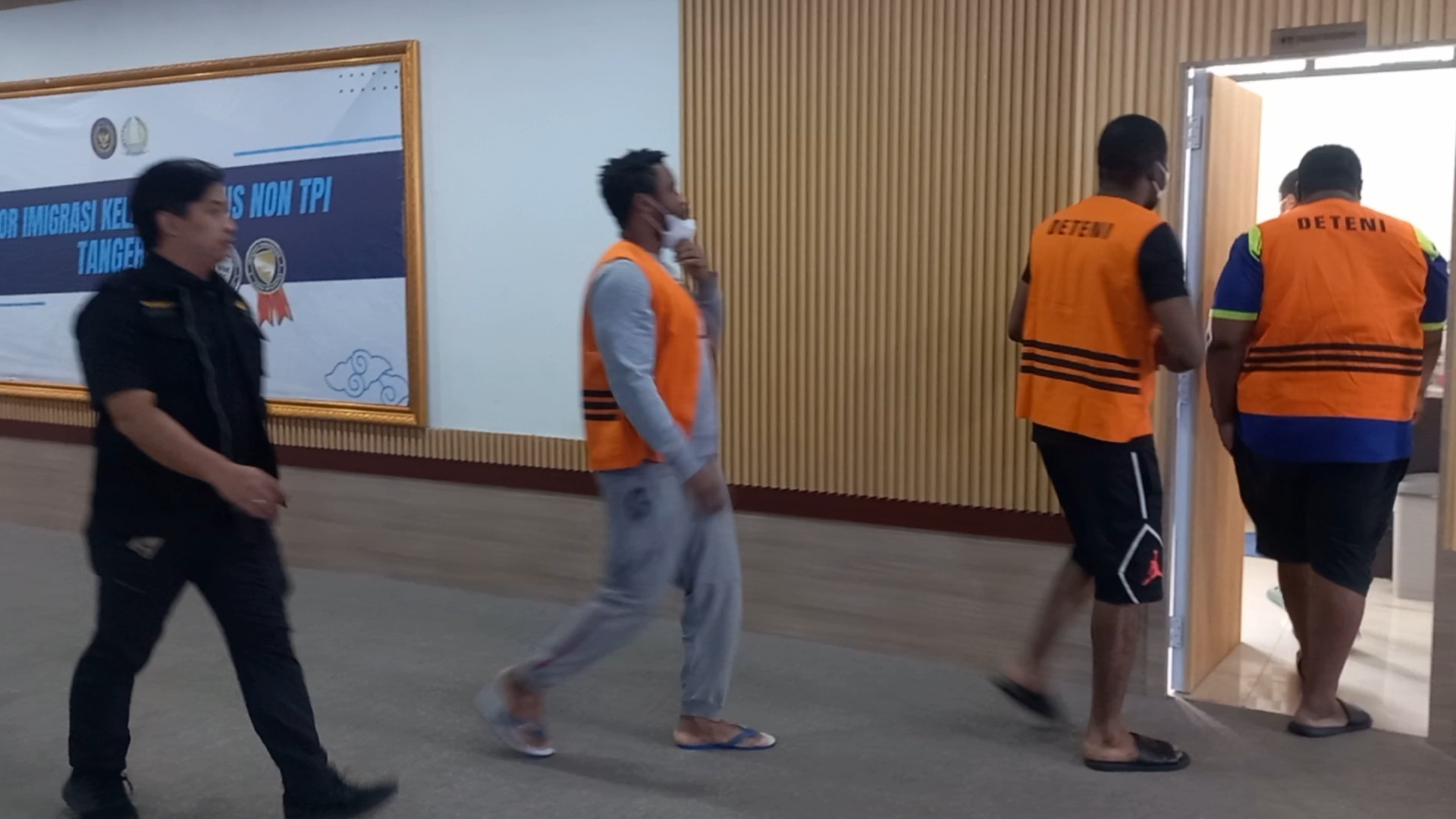 Overstay 2.900 Hari! 3 WN Afrika 'Check-In' ke Penjara, Imigrasi Bongkar Fakta Mencengangkan