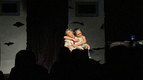 Teater Gapus Surabaya Hadirkan Drama Absurd Endgame karya Samuel Beckett, Soroti Eksistensialisme