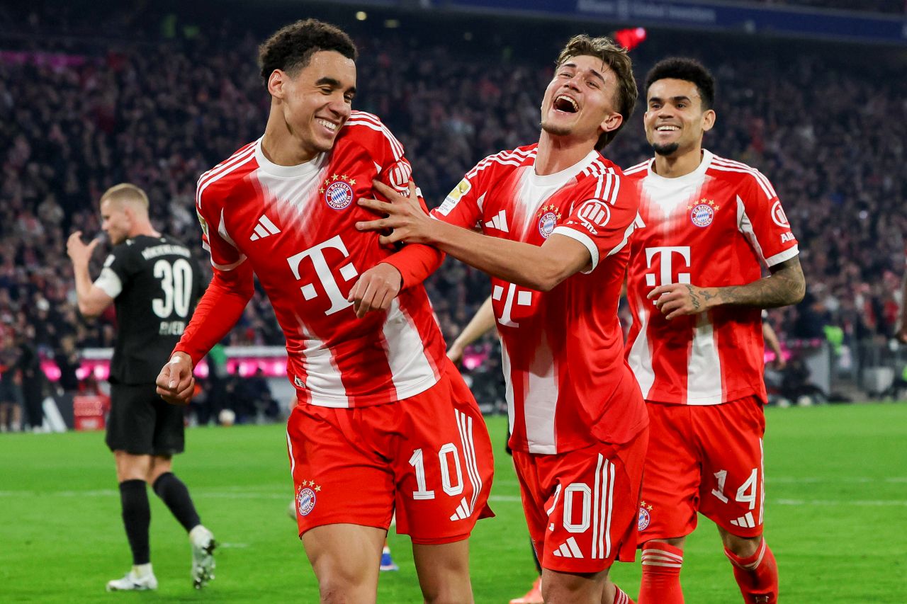 Bayern vs Monchengladbach 4-1, Kevin Diks dkk Tak Mampu Redam Jamal Musiala