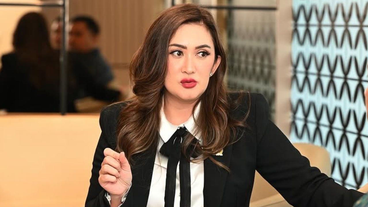 Adrian Maulana dan Primus Yustisio Bagikan Tips Naik KRL ke DPR Usai Curhat Nafa Urbach Kena Macet