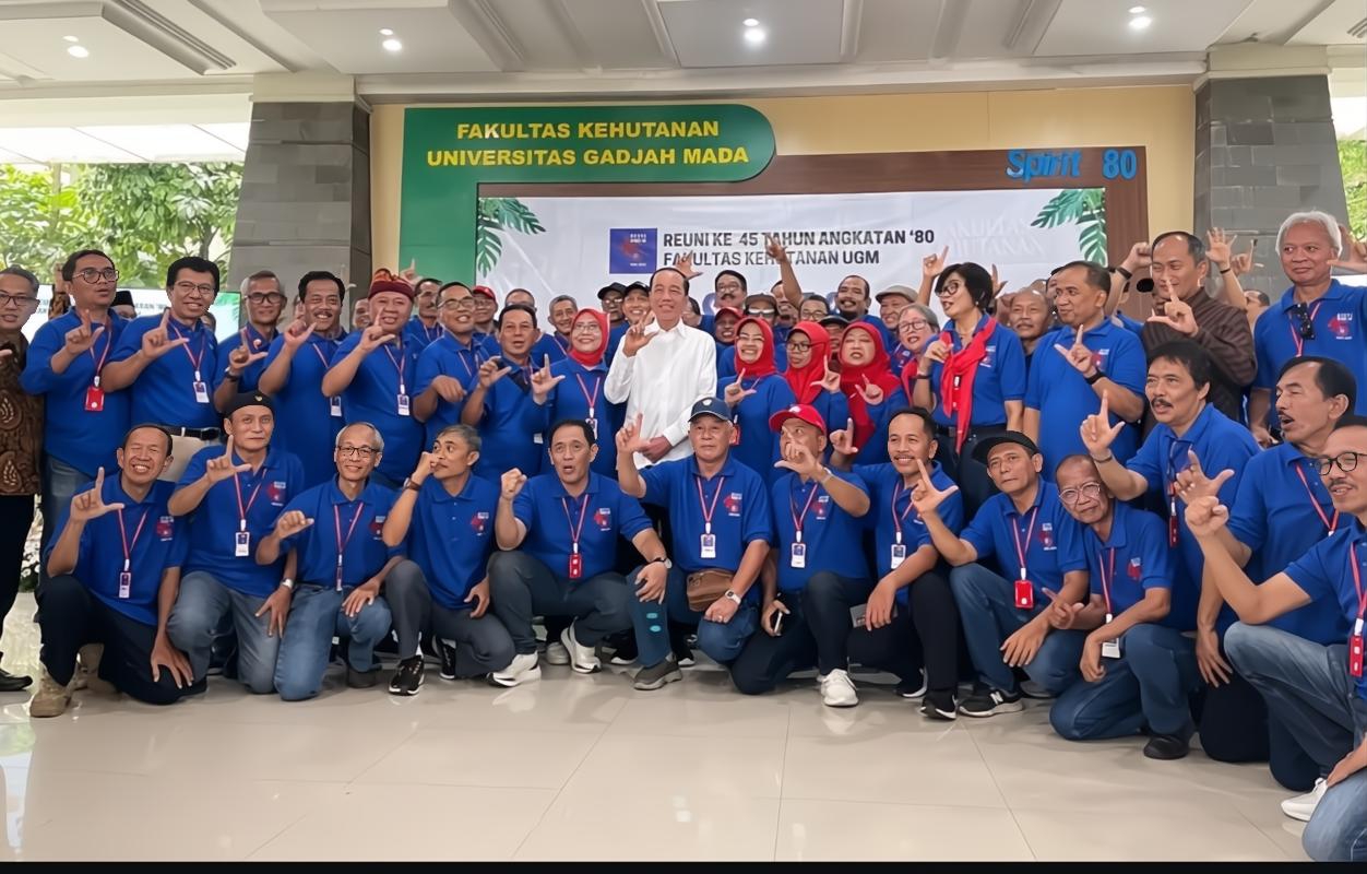 Jokowi Ngaku Gak Tahu Soal Munculnya  Sejumah Nama di Laporannya: Itu Urusan Polisi