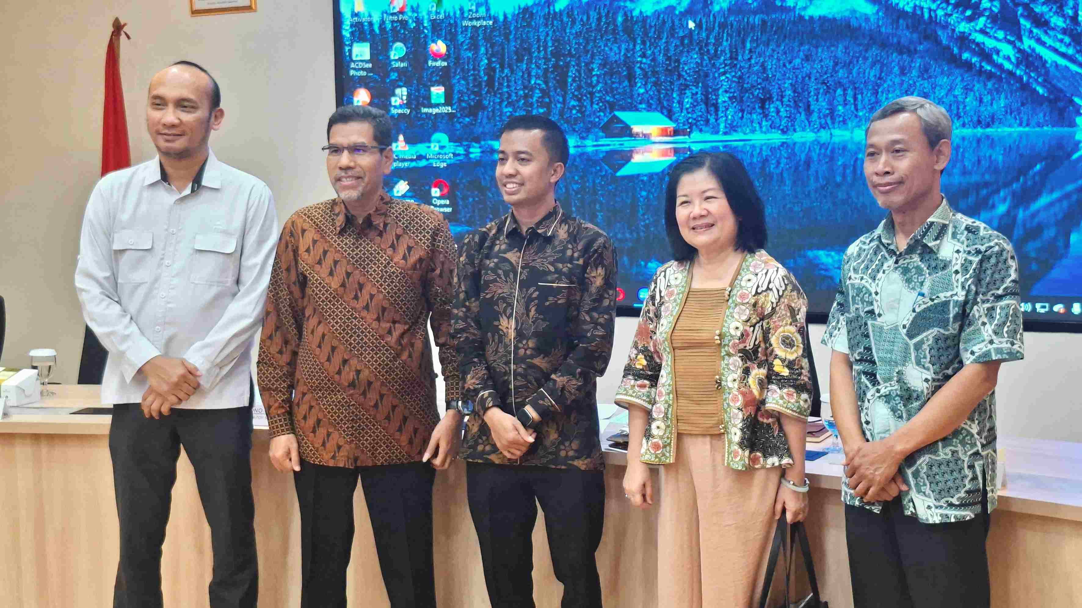 Komnas HAM Minta Prabowo Tiru Cara Gus Dur Selesaikan Konflik Papua