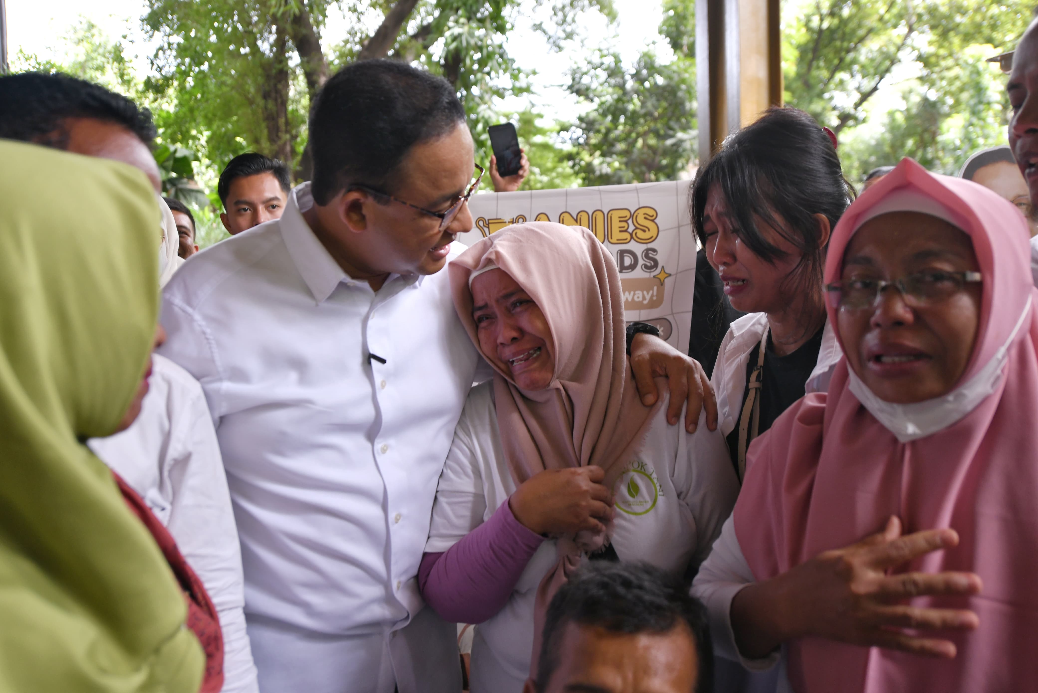 Bertemu Warga Kampung Bayam, Anies Ingatkan bahwa Negara Harus Memiliki Sifat Kasih dan Sayang pada Rakyat Kecil