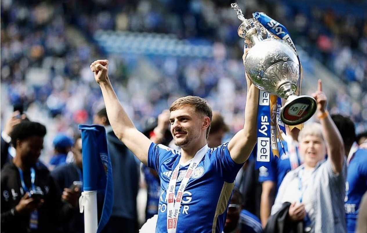 Chelsea Rekrut Bintang Leicester City, Kiernan Dewsbury-Hall Susul Enzo Maresca