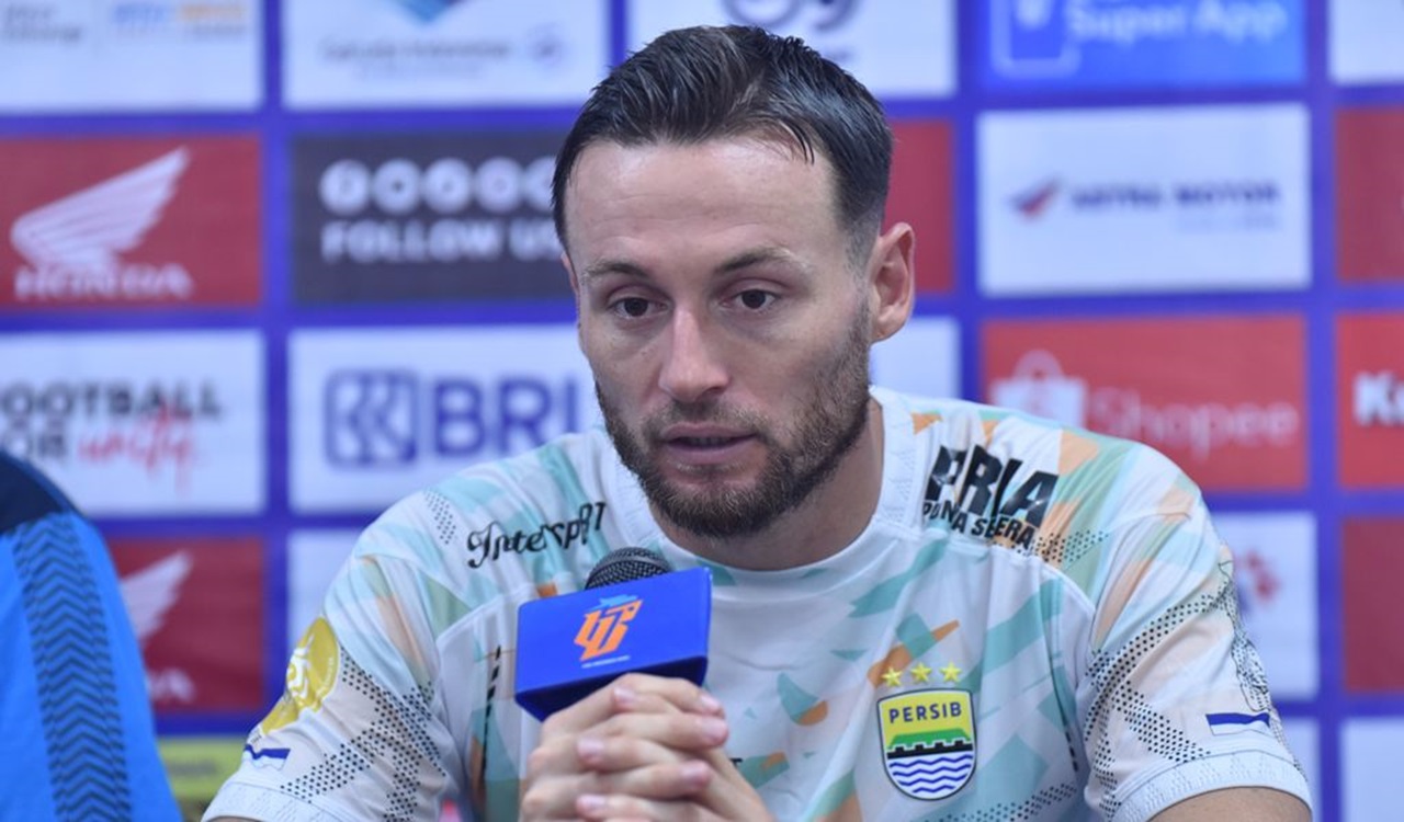 Marc Klok Tak Sabar Satu Klub Lagi dengan Thom Haye dan Eliano di Persib Bandung