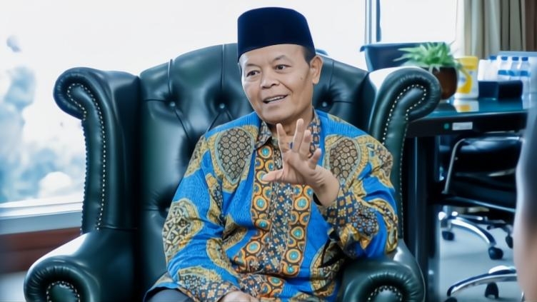 Hidayat Nur Wahid Desak BGN Evaluasi Pengantaran MBG Imbas Mobil SPPG Tabrak Siswa SD