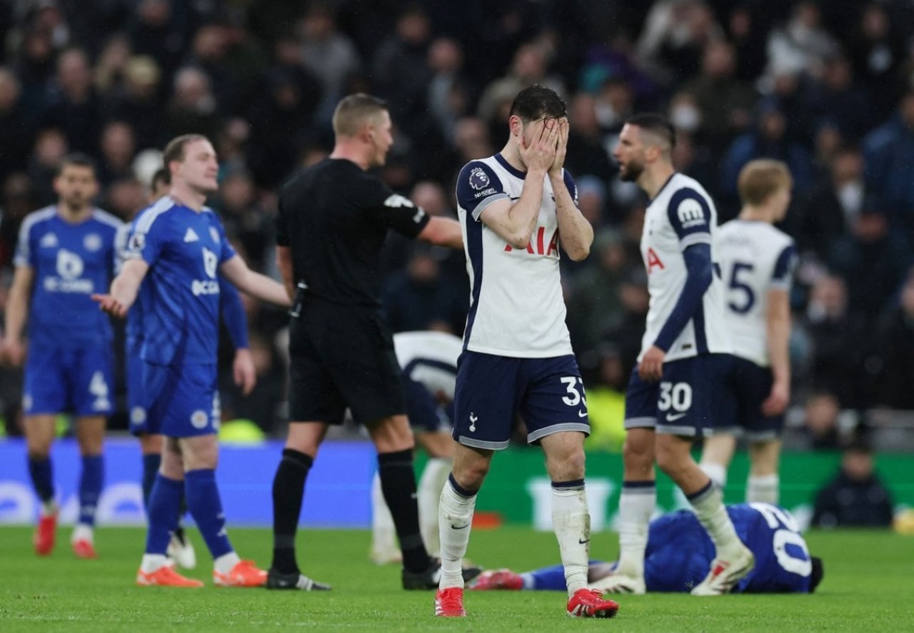 Tottenham vs Leicester 1-2: Spurs Kalah Tiga Kali Beruntun, Ange Postecoglou Siap Dipecat 