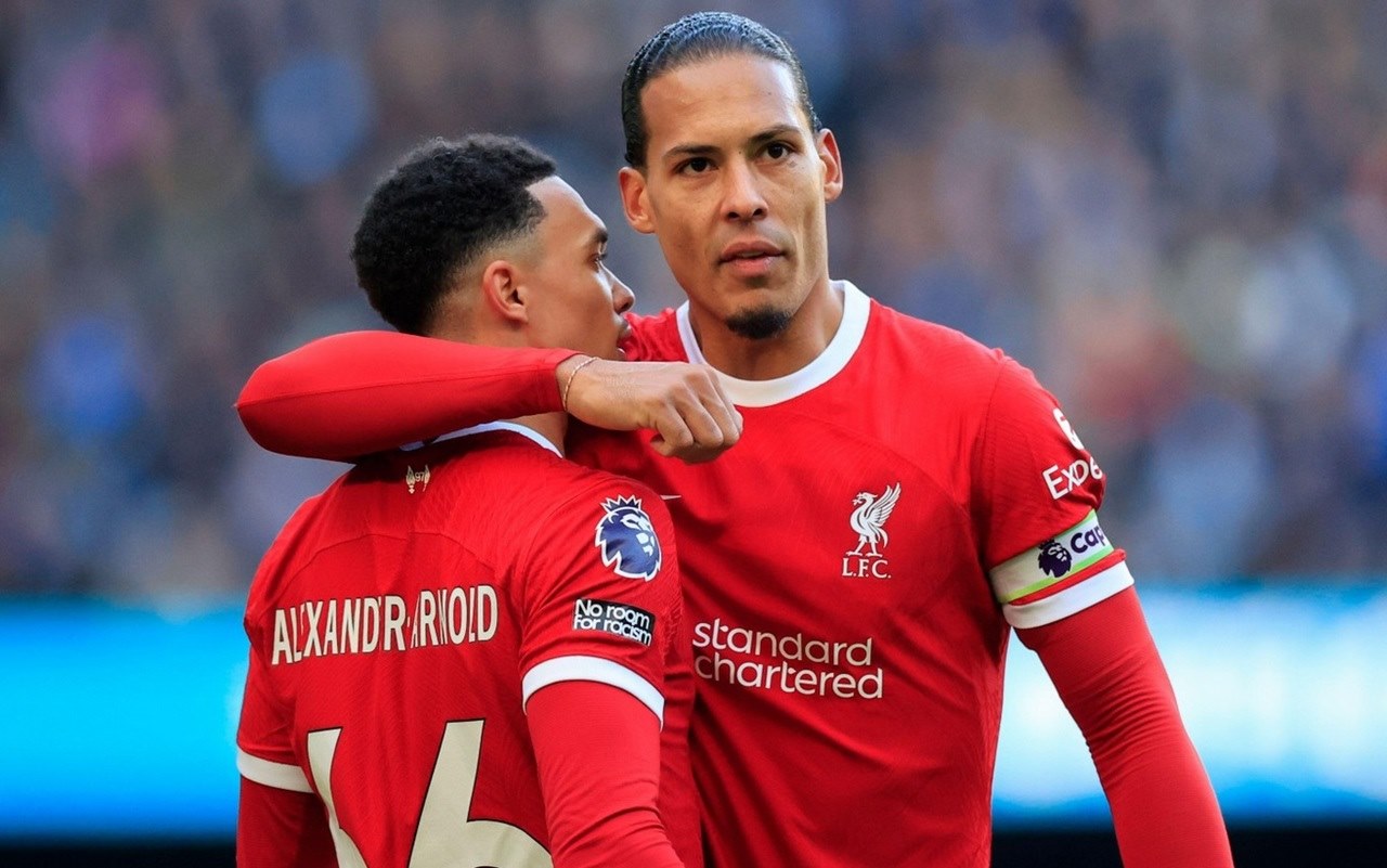 Setelah Alexander-Arnold, Real Madrid bidik Virgil Van Dijk Sebagai Free Agent